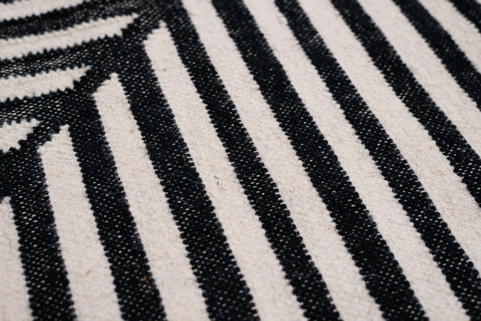Vintage-Teppich Vintage Crisscross 615 Black/White | Homerugs - Dein TEPPICH-Onlineshop | Mood view