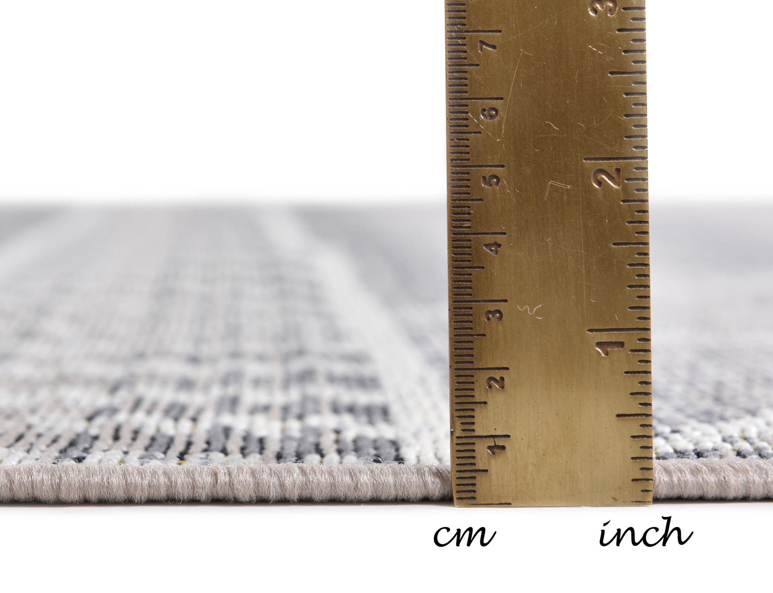 Outdoor rug Funky Outdoor Geometric 550 Beige, 76% Polypropylene, 24% Polyester, in colour Beige | Homerugs - Detail View (4)