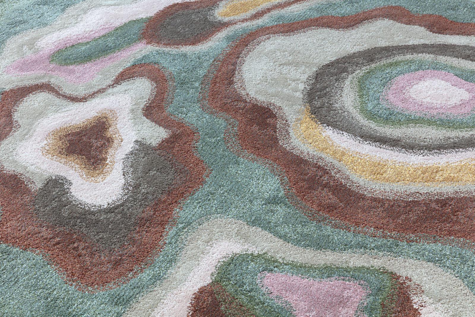 Wohnzimmer Teppich Mariposa Autumn Forest aus 70% Wolle, 26% Tencel, 4% Leinen, in der Farbe Autumn Forest | Homerugs - Detailsicht (3)