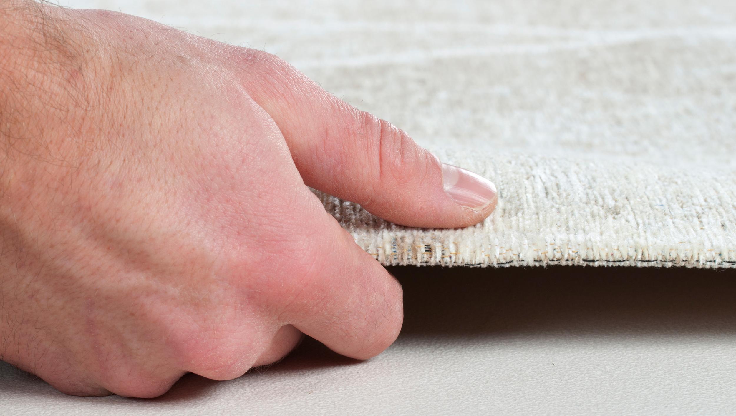 Wohnzimmer Teppich Fine Lines 550 Beige aus 36% Chenille acrylic, 34% Polyester, 30% Baumwolle, in der Farbe Beige | Homerugs - Detailsicht (5)