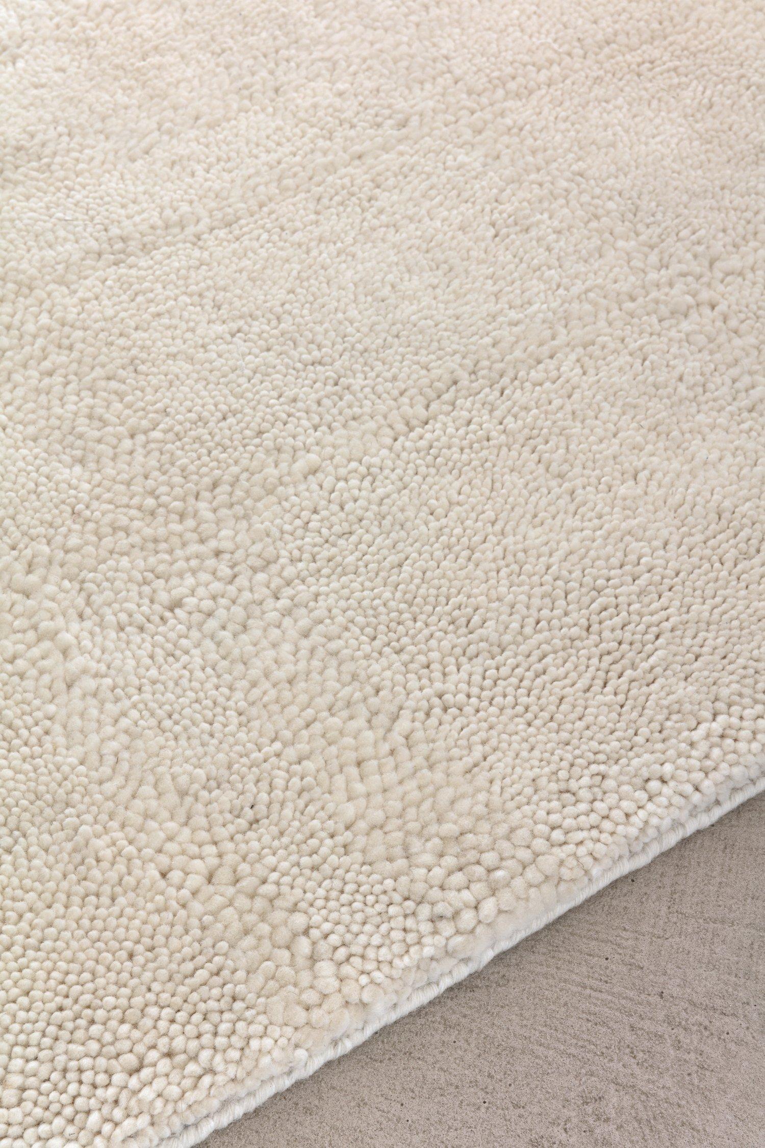 Living room rug Crisscross Beige, 100% Wool, in colour Beige | Homerugs - Detail View (3)