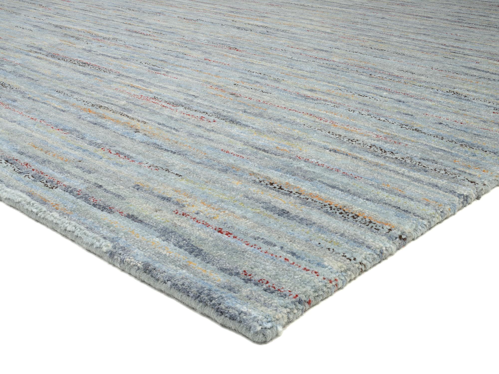 Schlafzimmer Teppich Nitra Himalaya Silber-Grau aus 100% Schurwolle, in der Farbe Silber-Grau | Homerugs - Detailsicht (7)