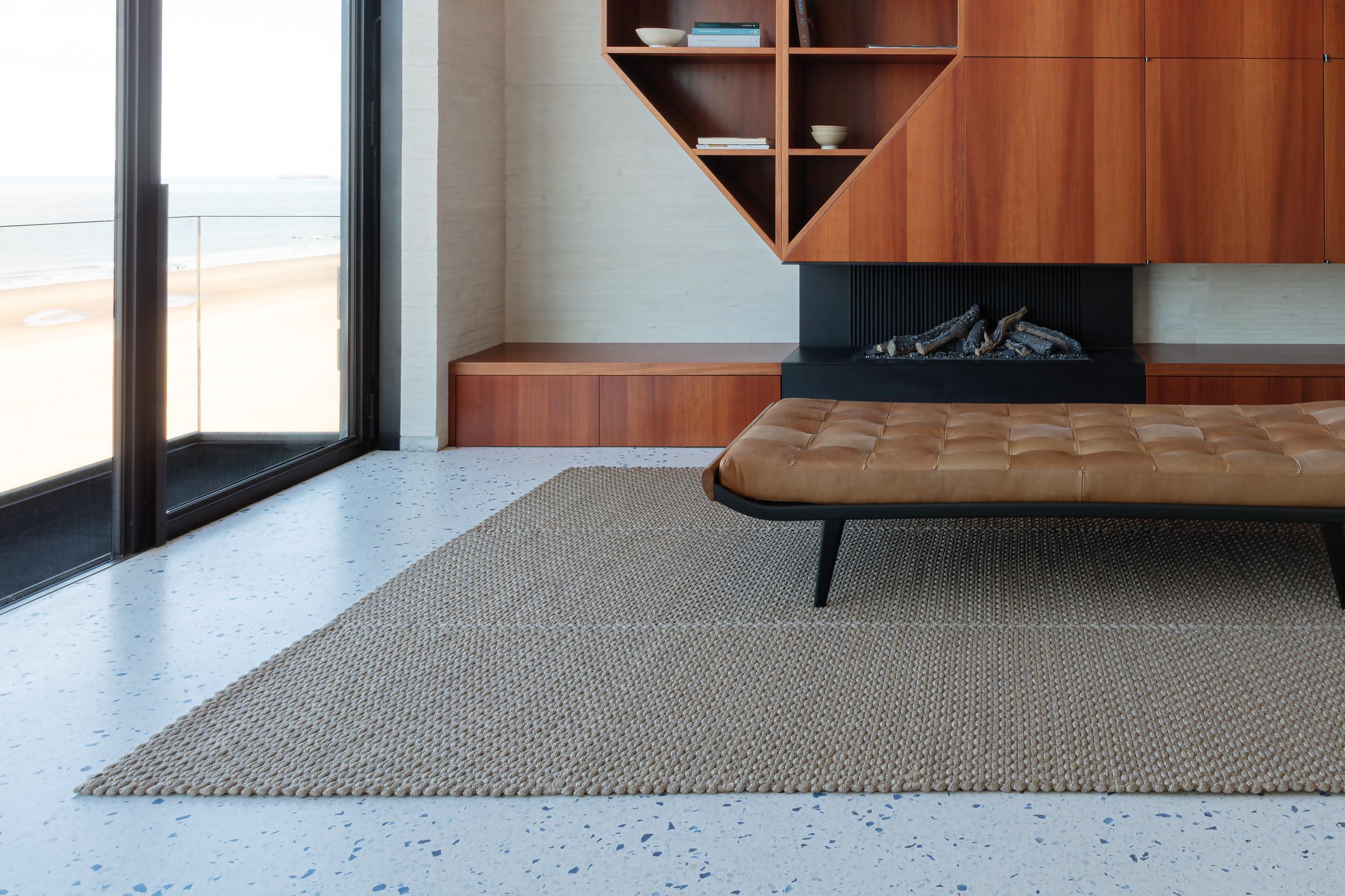 Outdoor Teppich Pebble Beach Amber aus 100% Polypropylen, in der Farbe Amber | Homerugs - Detailsicht (4)