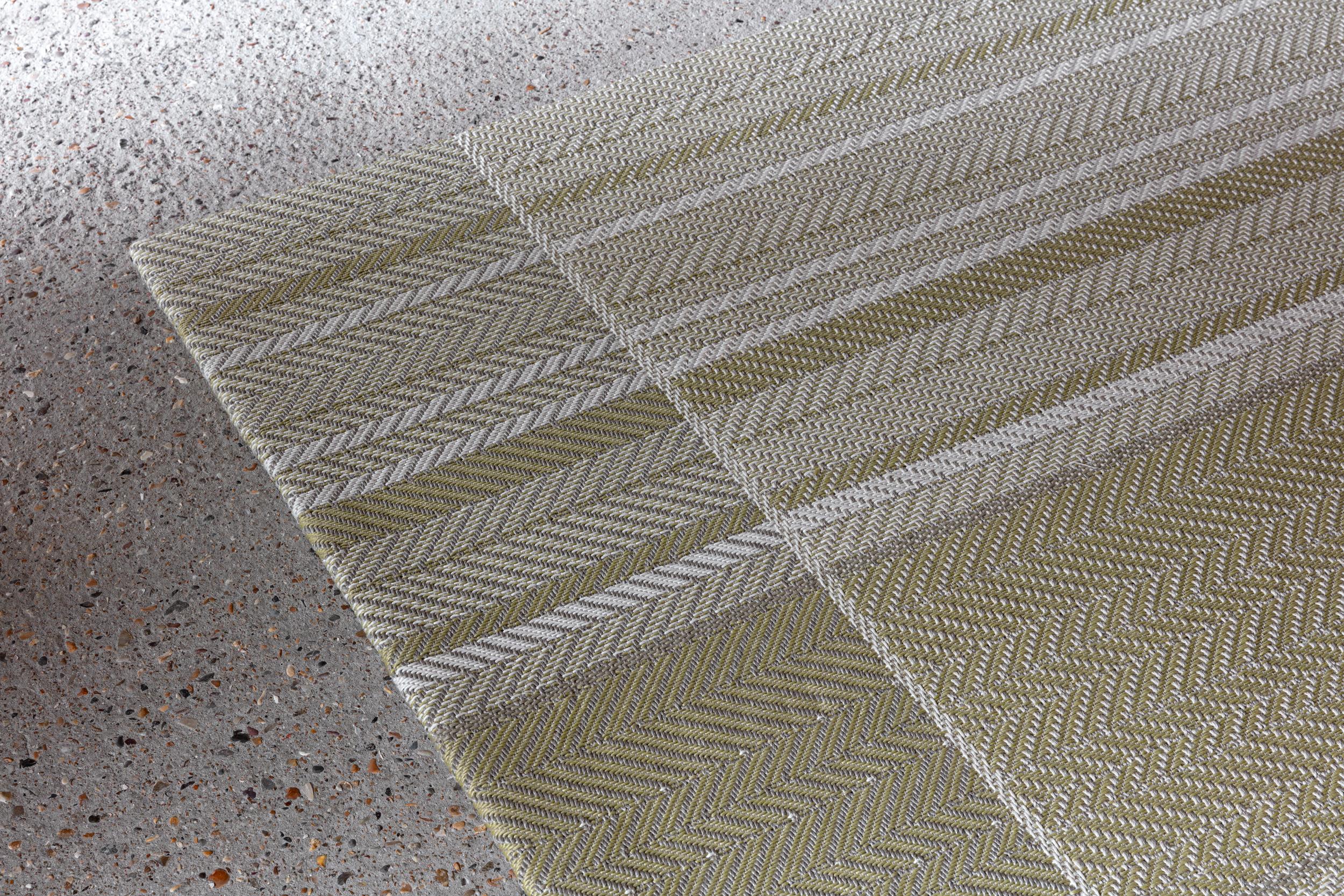 Living room rug Kurzflor-Teppich Pampelonne Lime, Synthetic fibre, in colour Lime | Homerugs - Detail View (4)