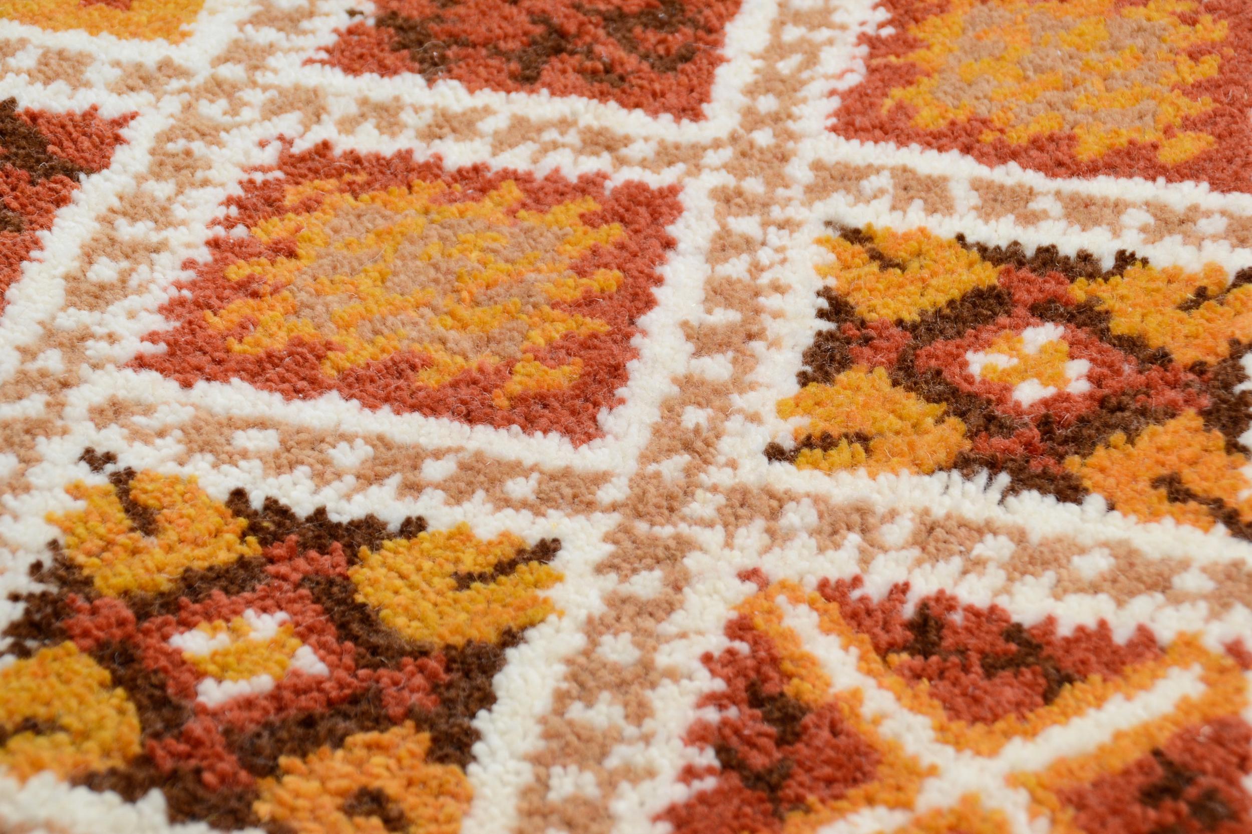 Living room rug Marmoucha 2 450 Terra, 100% Virgin Wool (IWS), in colour Terra | Homerugs - Detail View (6)
