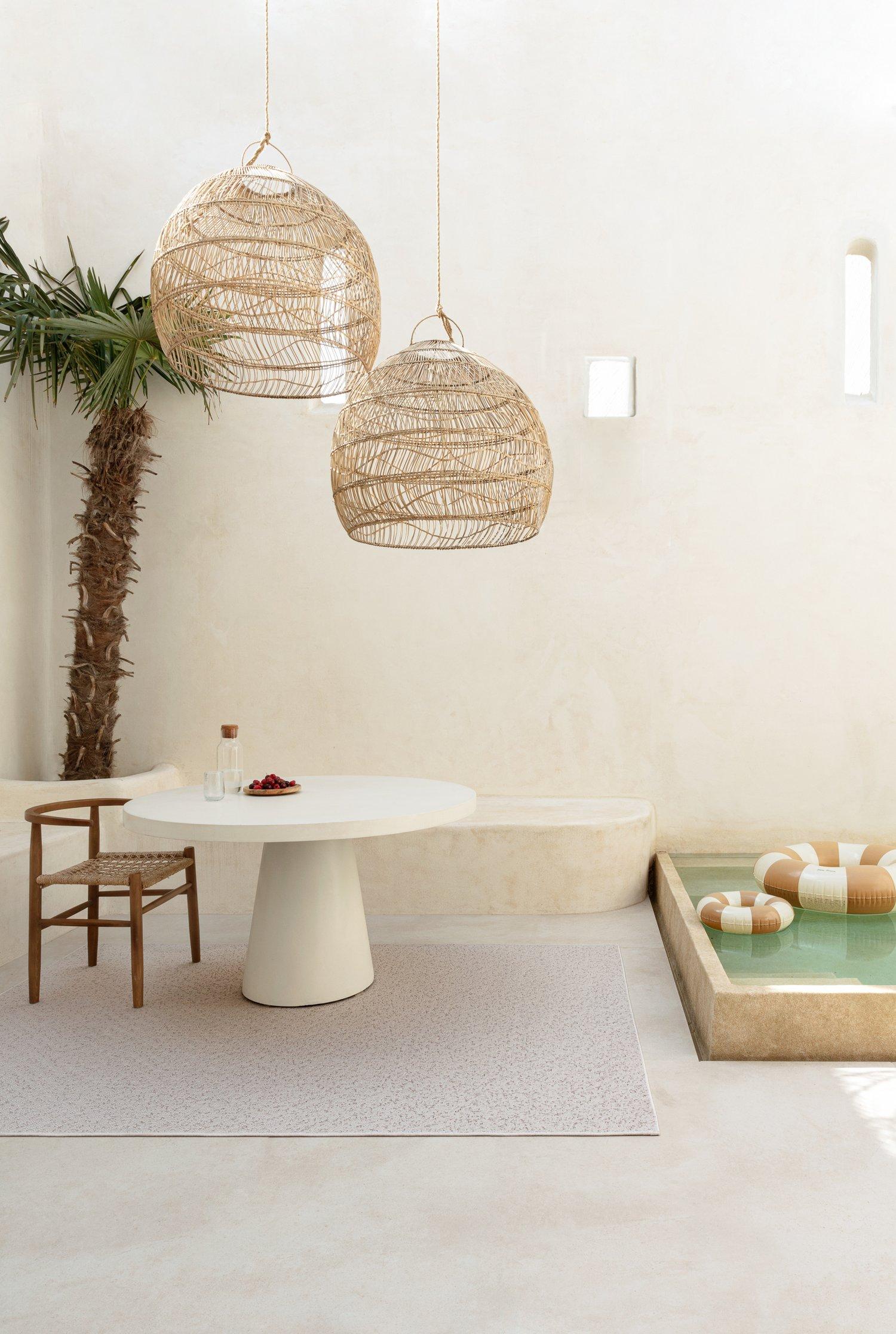 Outdoor Teppich Arezzo Beige aus 50% Decloan, 50% Polyester, in der Farbe Beige | Homerugs - Raumansicht