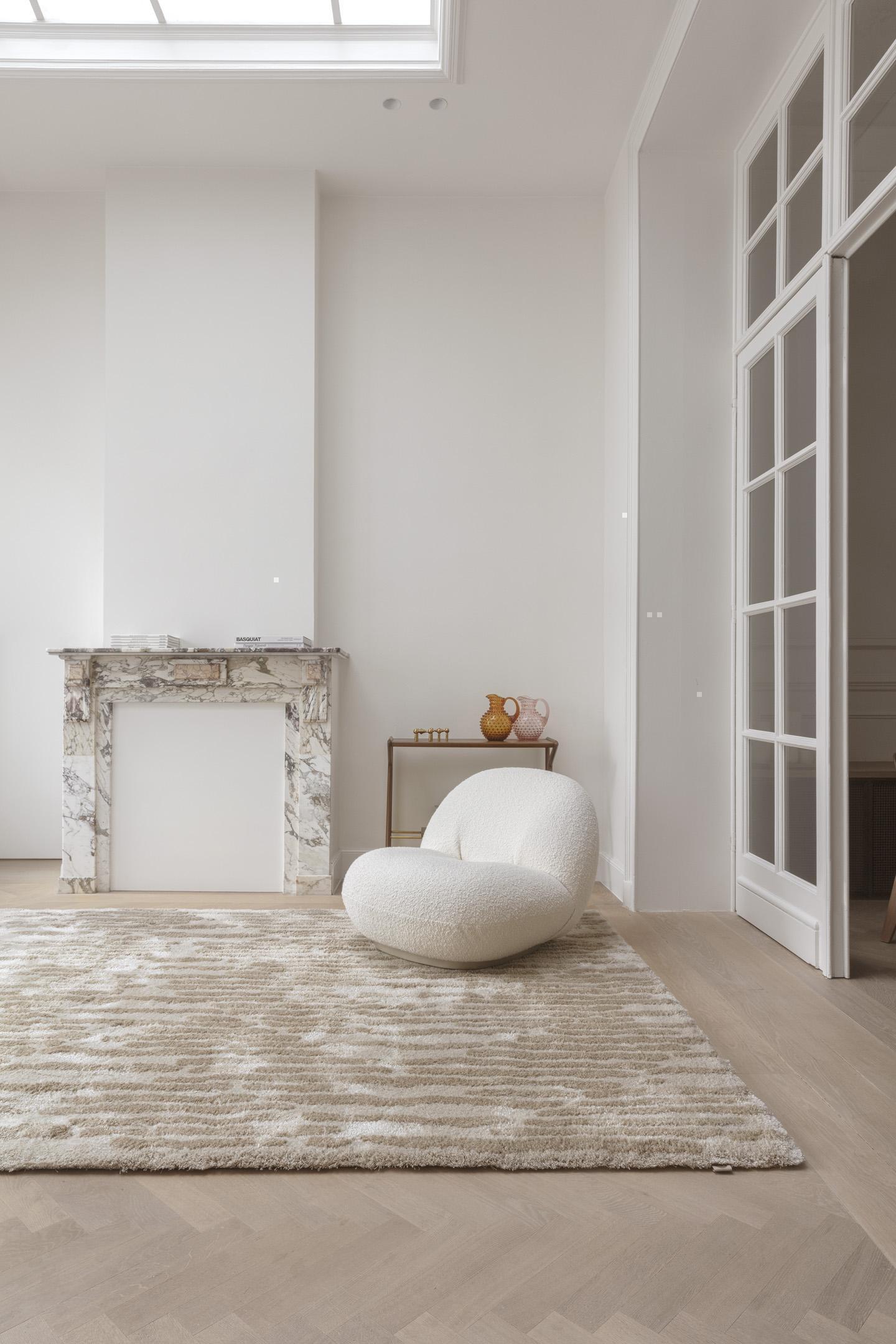 Wohnzimmer Teppich Cosmic Vista Iced Coffee aus 56,4% Wolle, 25% Tencel, 18,6% Leinen, in der Farbe Iced Coffee | Homerugs - Draufsicht