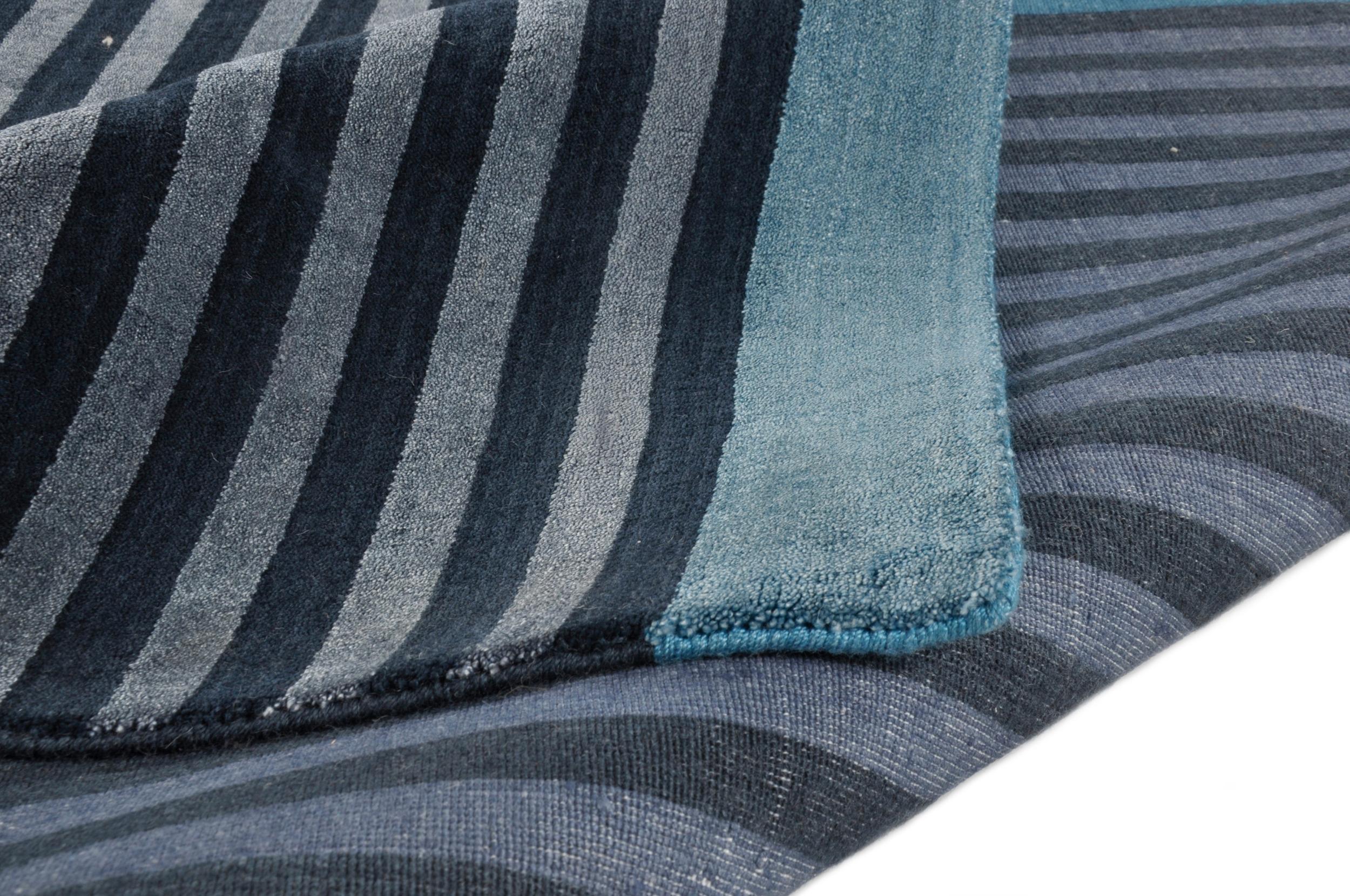 Living room rug Miami 3286 705 Blue/Multi, Bamboo silk / Viscose, in colour Blue/Multi | Homerugs - Room View