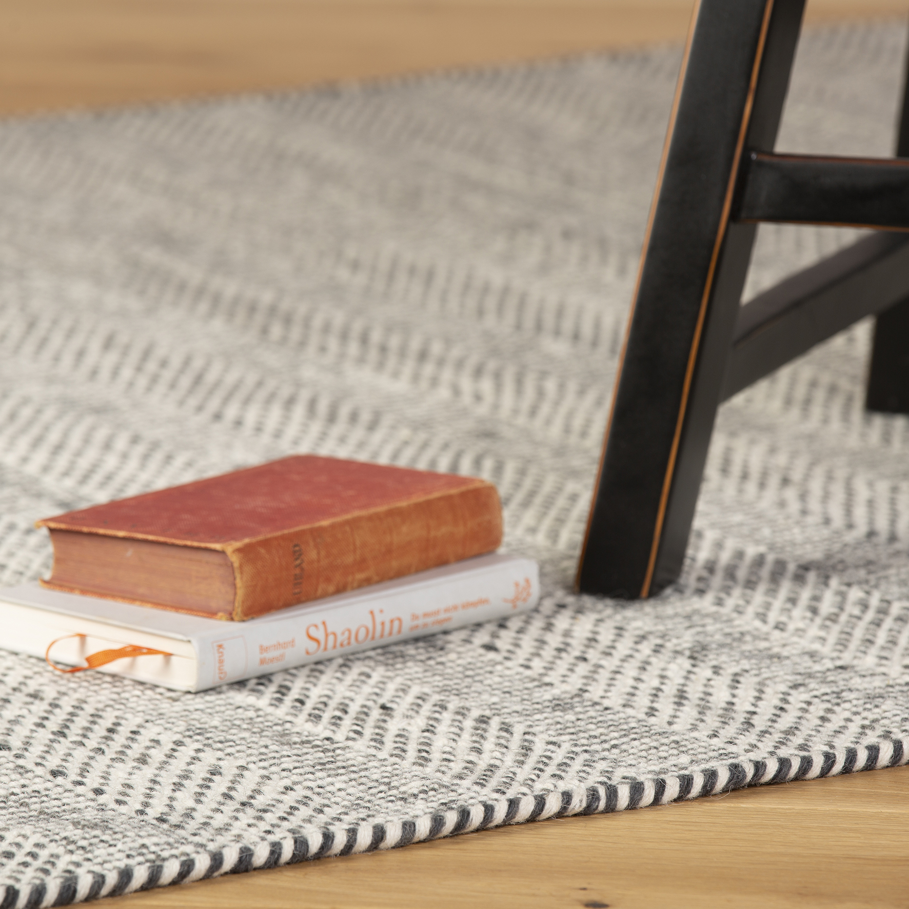 Orientteppich Interni 333 Silver | Homerugs - Dein TEPPICH-Onlineshop | Mood view