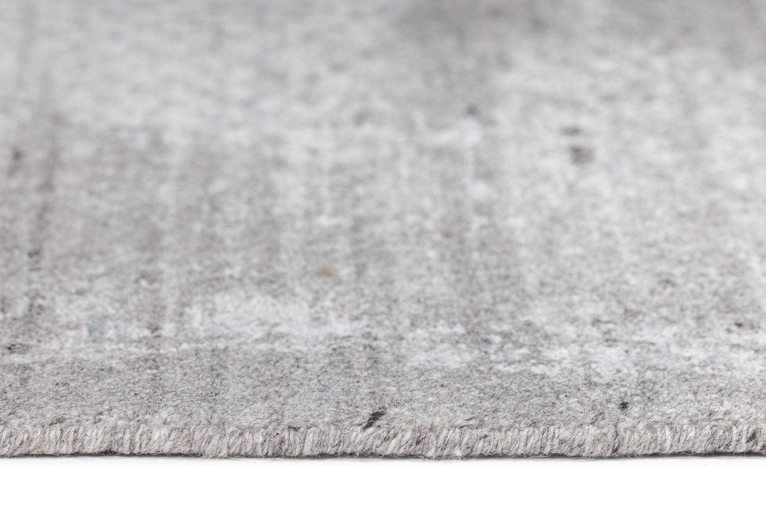 Schlafzimmer Teppich Banu Brown/Silver aus 50% Wolle, 40% Viskose, 10% Baumwolle, in der Farbe Brown/Silver | Homerugs - Raumansicht