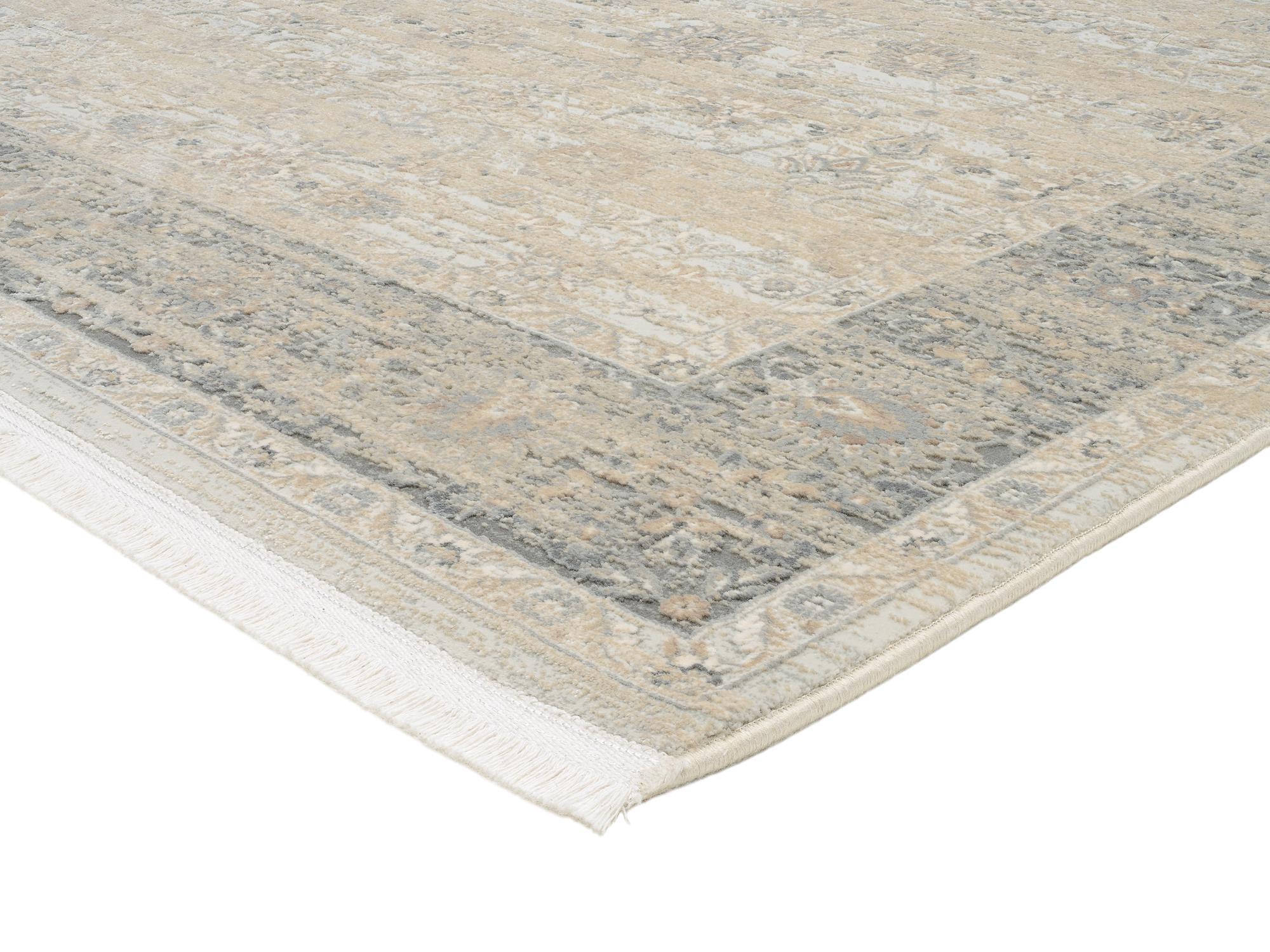 Wohnzimmer Teppich Horus Nima Beige-Grau aus 70% Viskose, 30% Polyacryl, in der Farbe Beige-Grau | Homerugs - Raumansicht