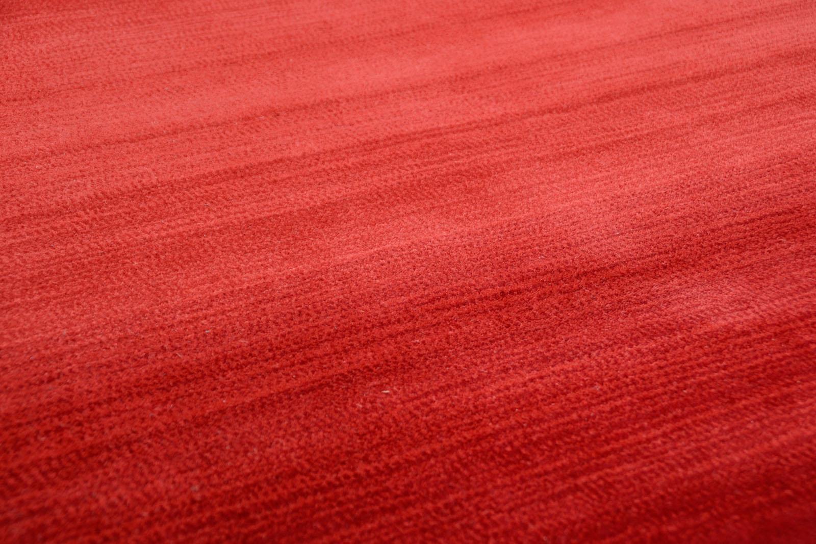 Wool rug Wool Comfort Ombre 200 Red | Homerugs - Your online rug store | 06 view