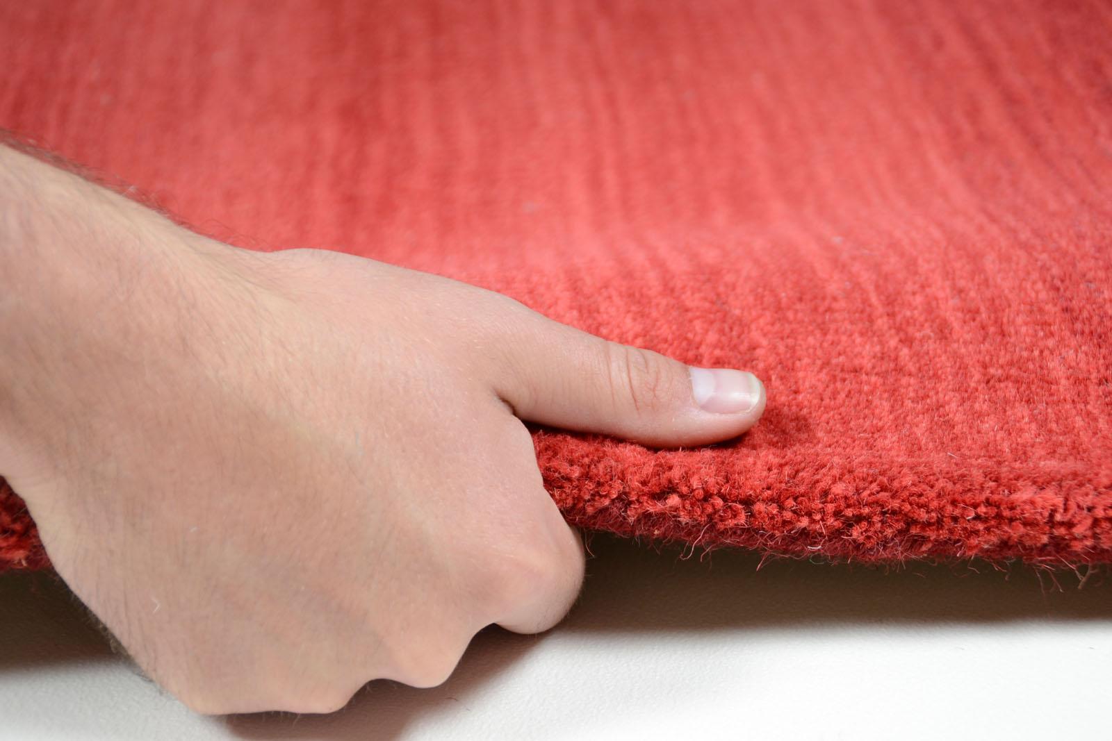 Wool rug Wool Comfort Ombre 200 Red | Homerugs - Your online rug store | 05 view
