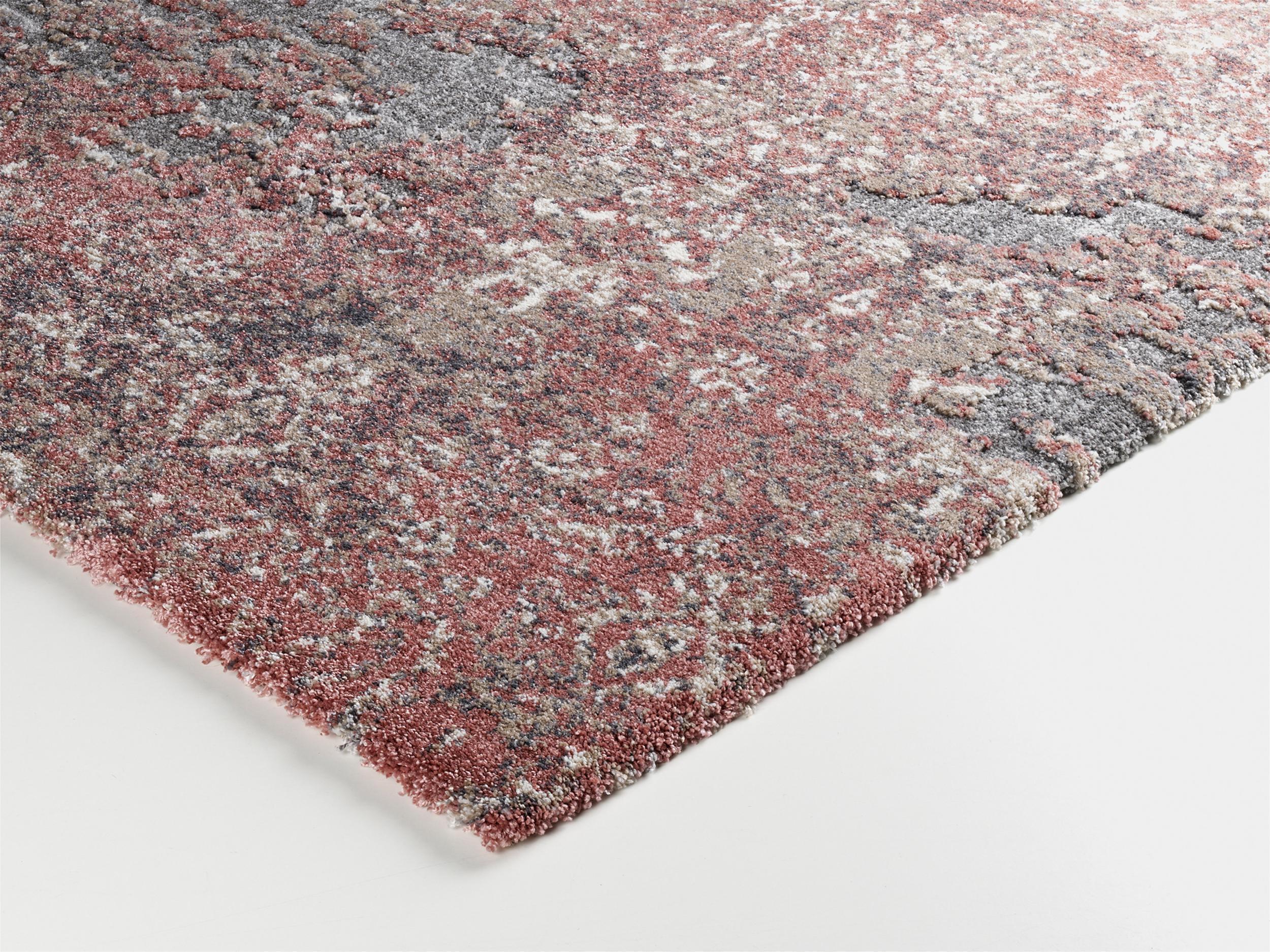 Bedroom rug Baroc Modern Rosenholz, 75% Polypropylene, 25% Polyester, in colour Rosewood | Homerugs - Detail View (7)