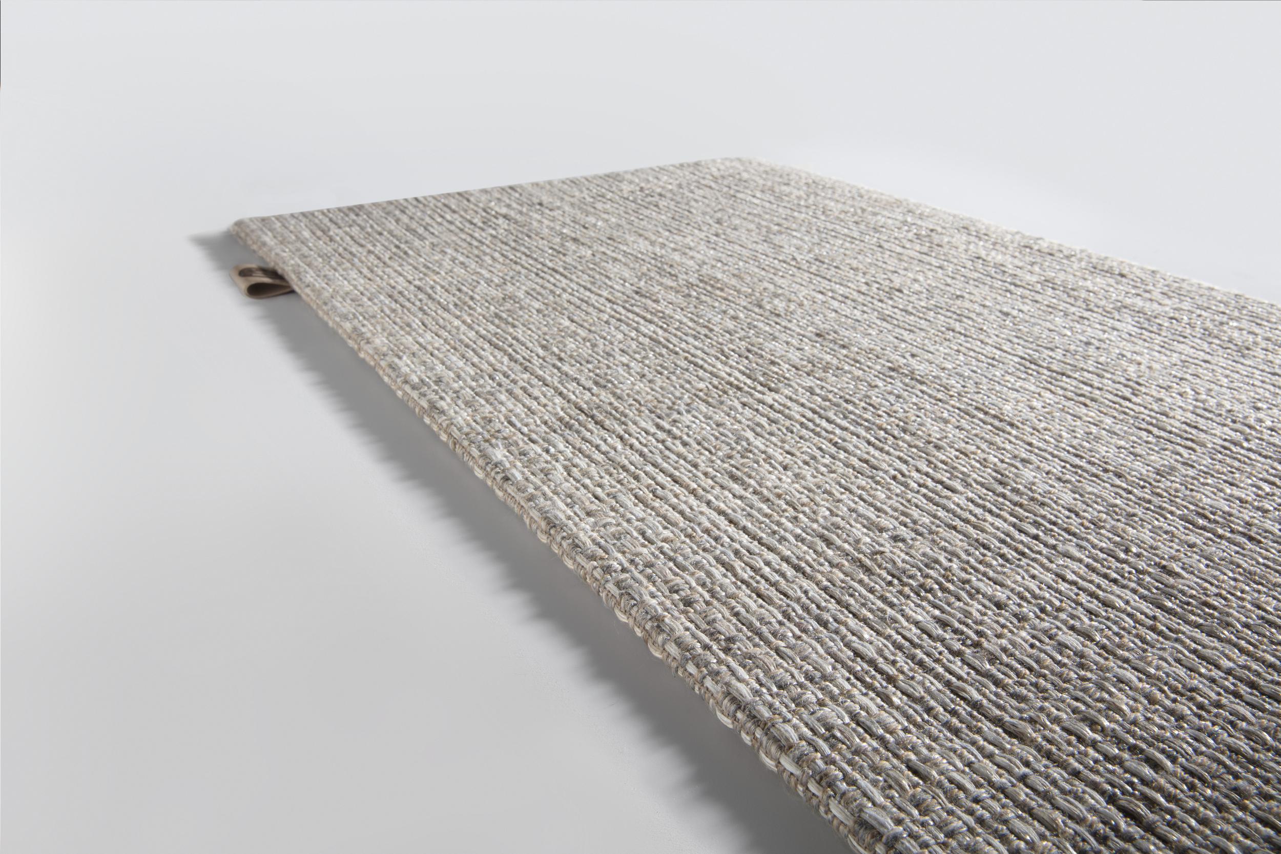 Wohnzimmer Teppich Chic Silver aus 45% Leinen, 18% Polyester, 18% Baumwolle, 14% Viskose, 5% Acryl, in der Farbe Silver | Homerugs - Detailsicht (5)