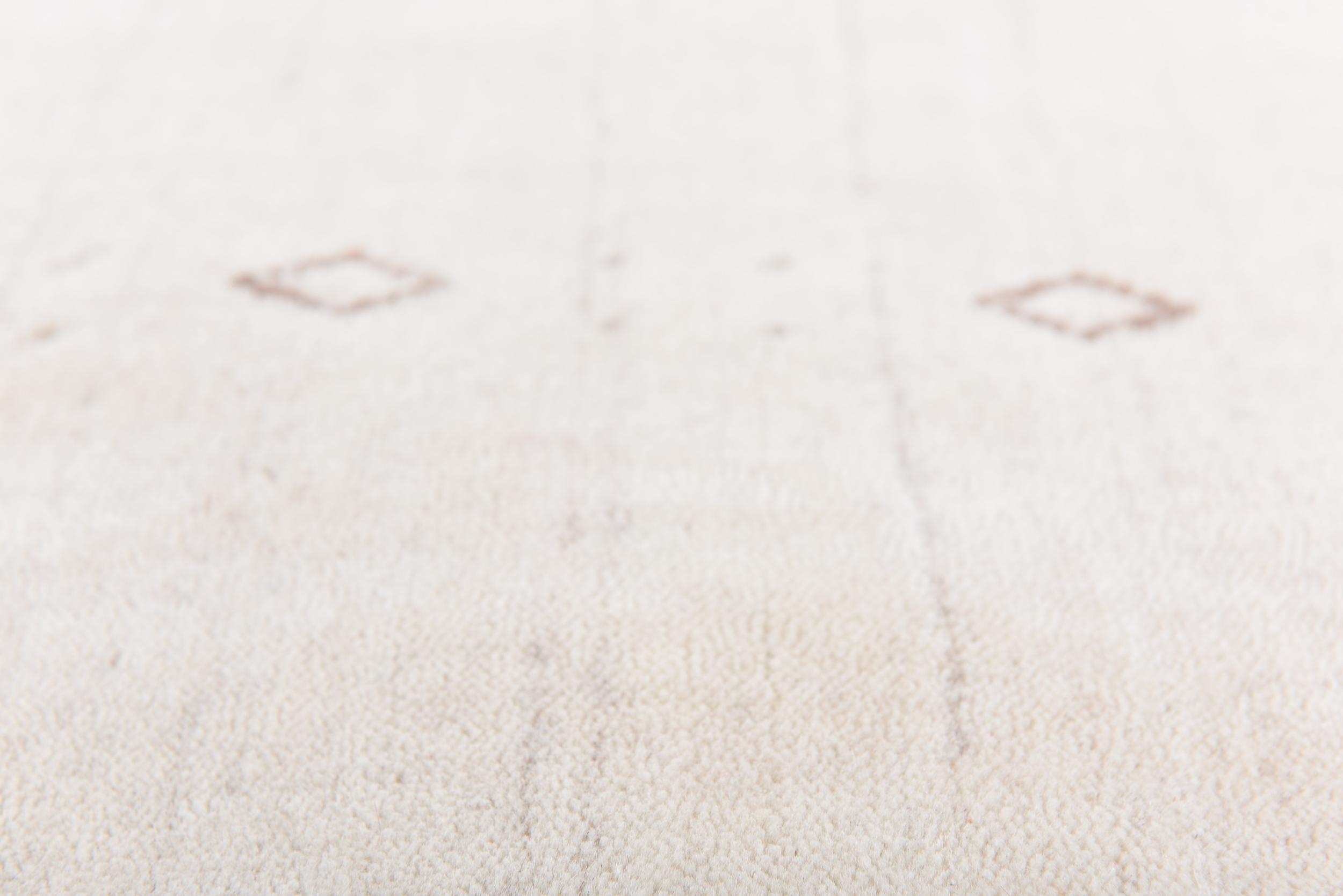Bedroom rug Lori Dream 3961 550 Beige, 100% Virgin Wool (IWS), in colour Beige | Homerugs - Top View