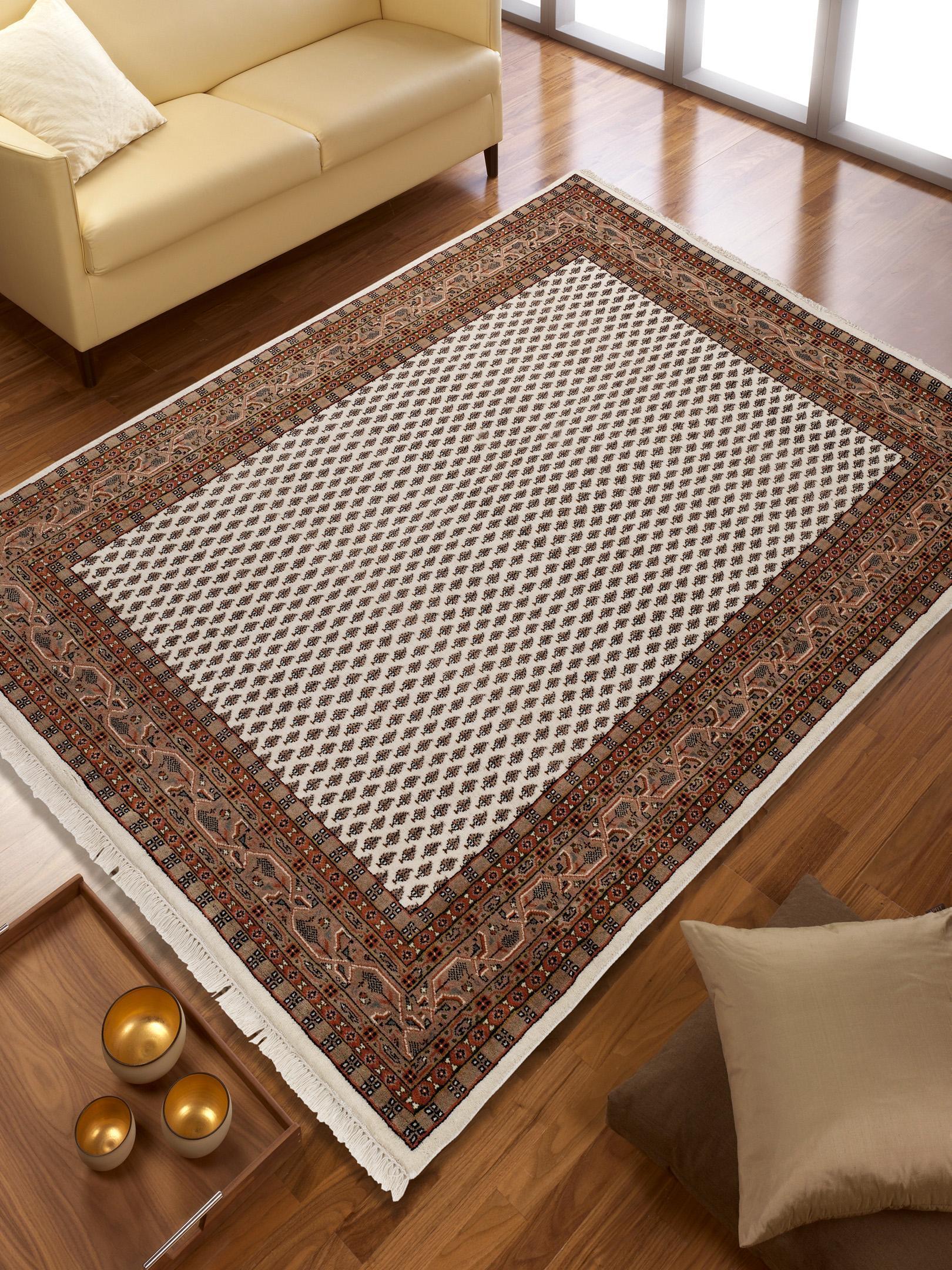 Schlafzimmer Teppich Patna Mir Creme-Braun aus 100% Schurwolle, in der Farbe Creme-Braun | Homerugs - Raumansicht