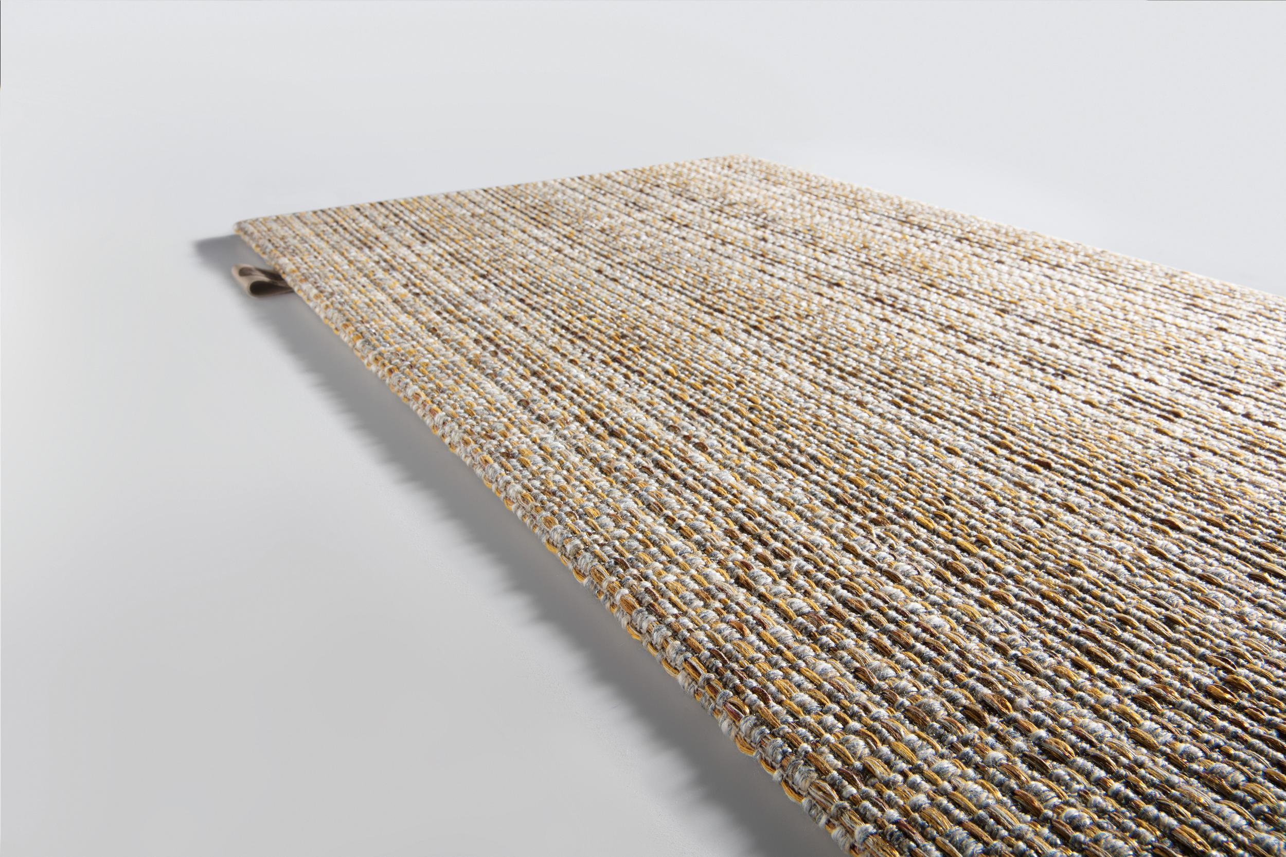 Flur / Korridor Teppich Chic Nugget aus 45% Leinen, 18% Polyester, 18% Baumwolle, 14% Viskose, 5% Acryl, in der Farbe Nugget | Homerugs - Raumansicht