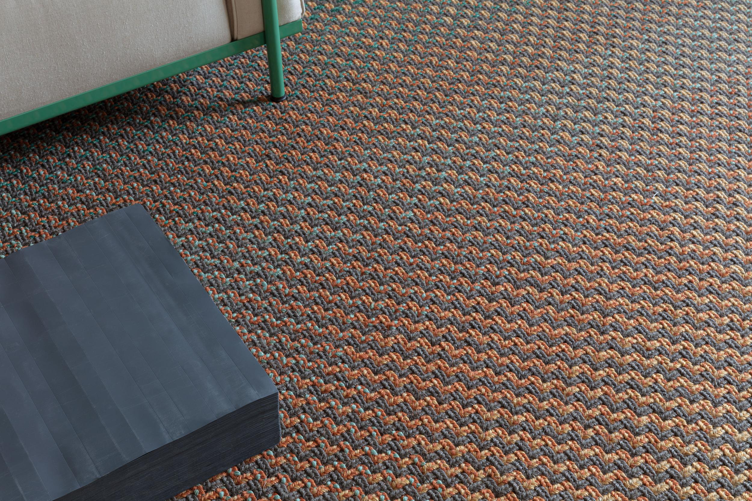 Schlafzimmer Teppich Dakar Autumn Green aus 76% Wolle - 24% Sisal, in der Farbe Autumn Green | Homerugs - Detailsicht (5)
