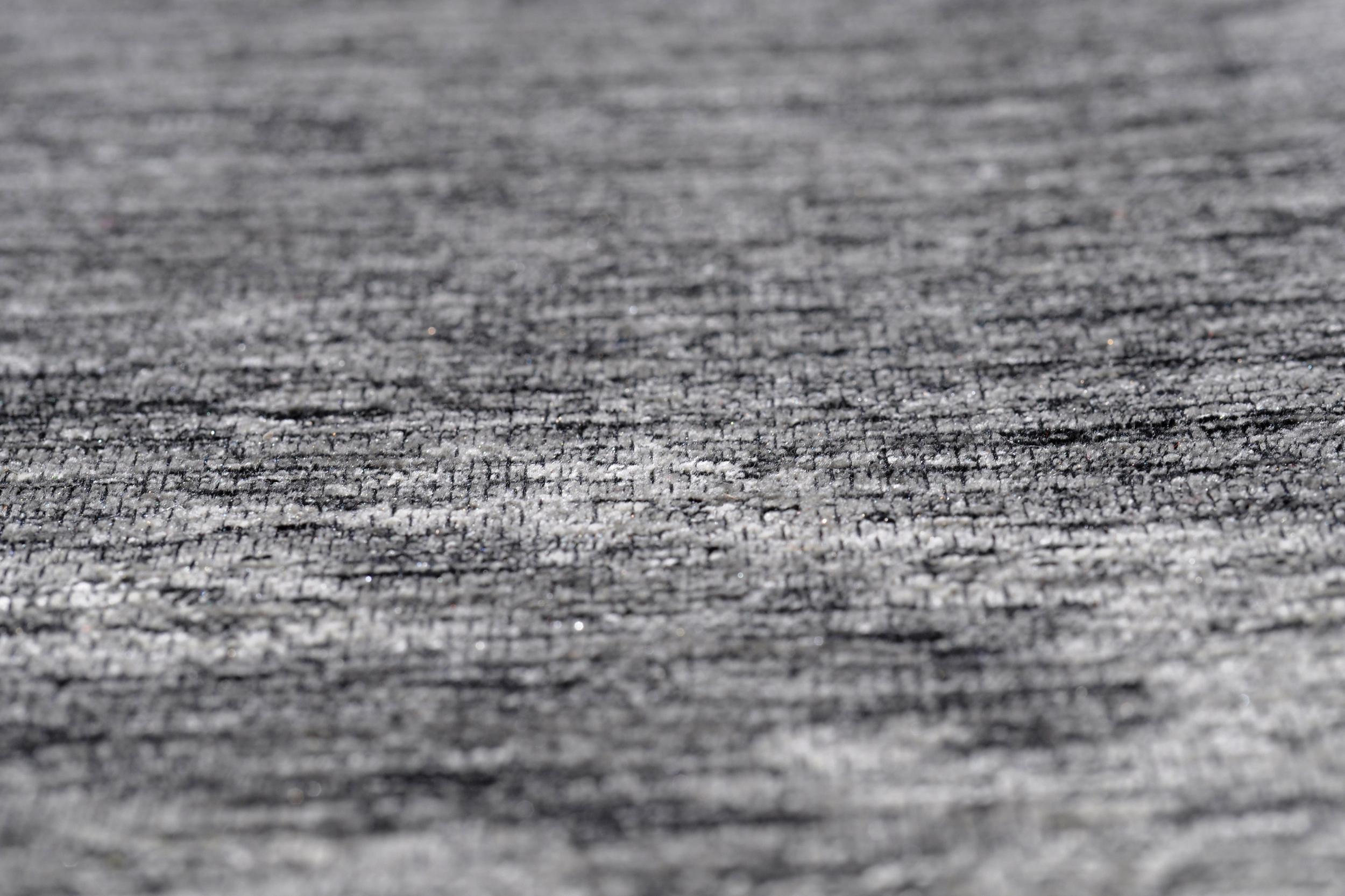 Schlafzimmer Teppich Heritage Cloud 601 Anthracite aus 30% Baumwolle, 34% Polyester, 36% Chenille, in der Farbe Anthracite | Homerugs - Detailsicht (4)