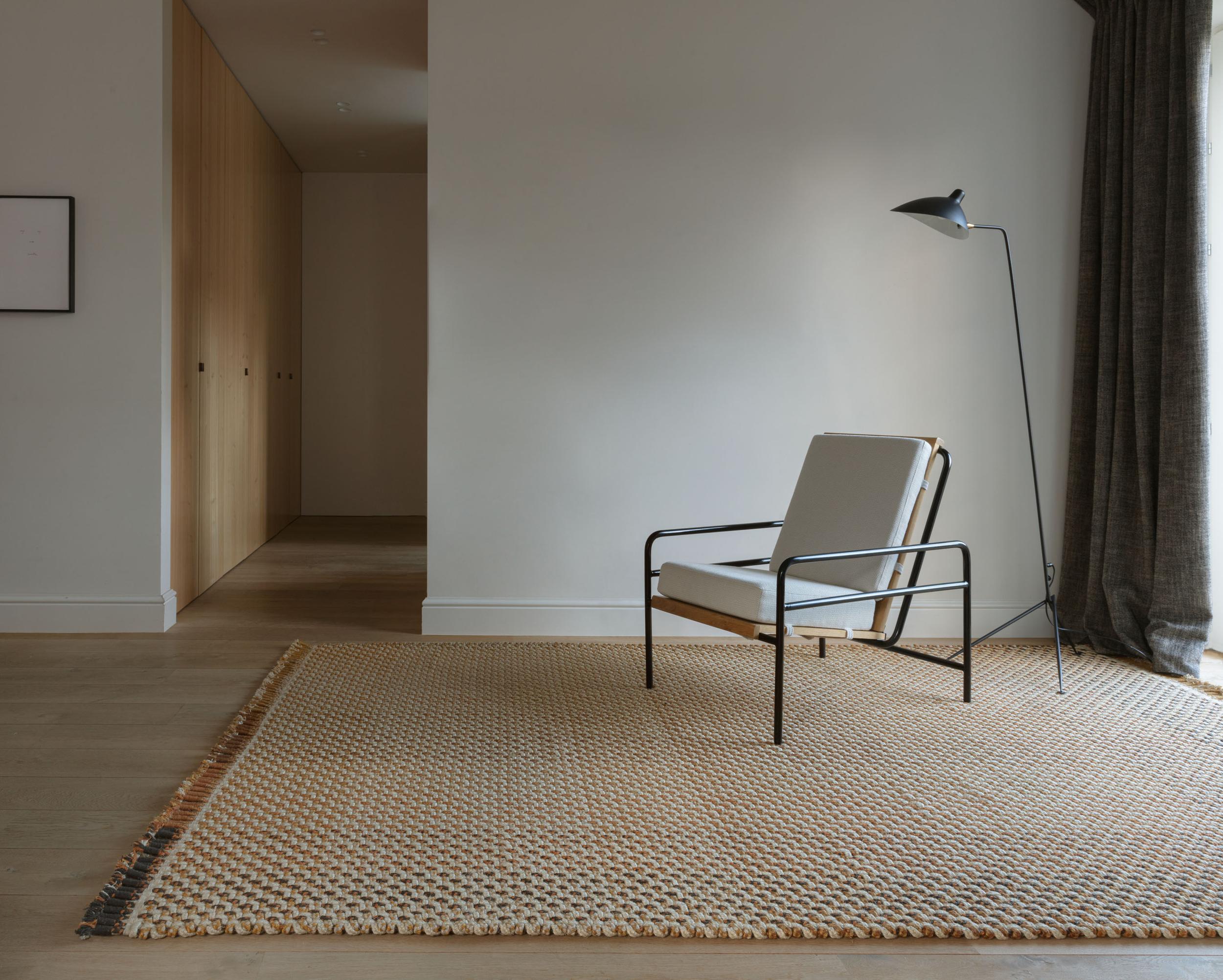 Schlafzimmer Teppich Dakar Bronze Caramel aus 76% Wolle - 24% Sisal, in der Farbe Bronze Caramel | Homerugs - Detailsicht (3)