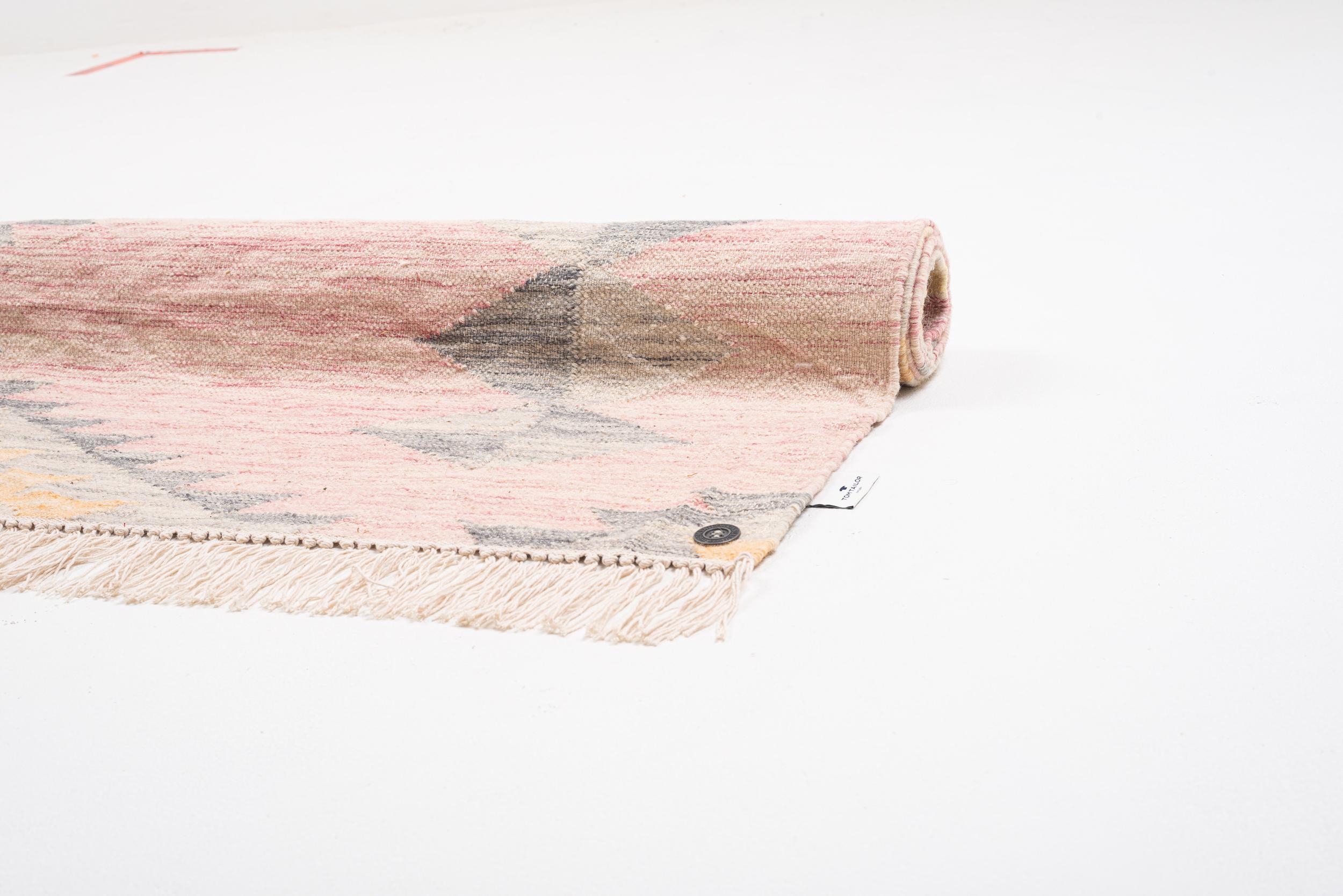 Wohnzimmer Teppich Vintage Zigzag 260 Berry aus 80% Wolle, 20% Baumwolle, in der Farbe Berry | Homerugs - Detailsicht (7)