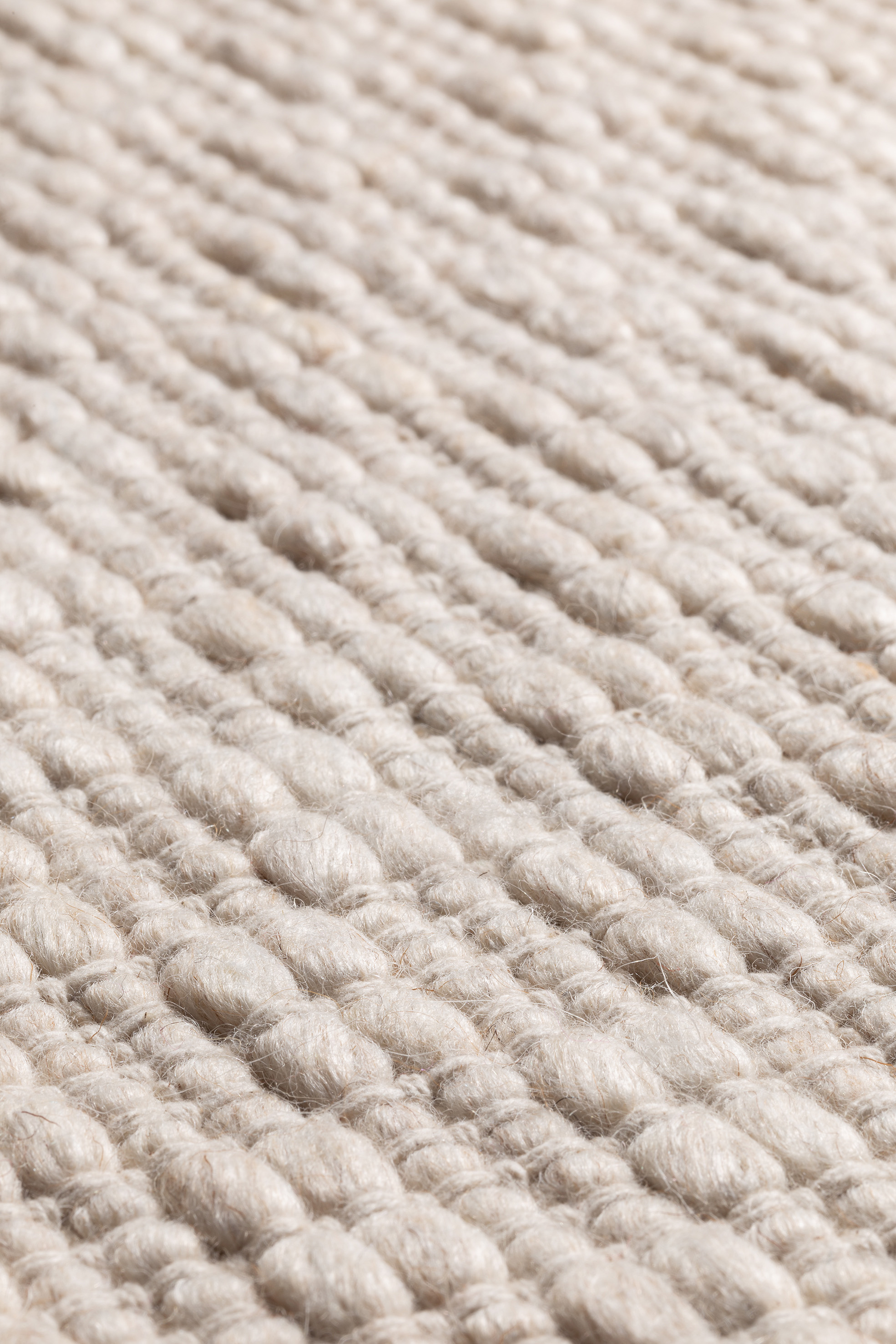 Ligne Pure Einfarbiger Teppich Rhythm Sand | Homerugs - Dein TEPPICH-Onlineshop | Mood view